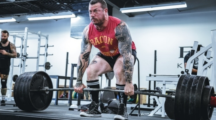 heavy deadlift barbell lift